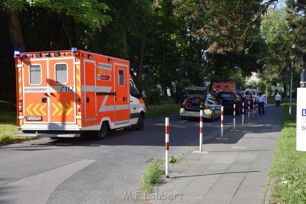 VU Koeln Merheim auf dem KH Gelaende P02.JPG - Miklos Laubert